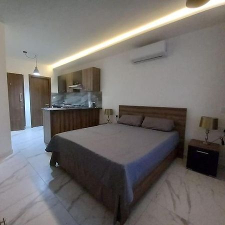 Brand New 1 Bedroom Studio Flat Gudja Bagian luar foto