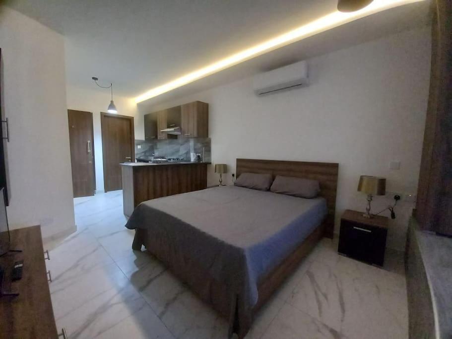 Brand New 1 Bedroom Studio Flat Gudja Bagian luar foto